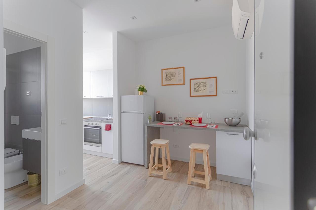 Casa Stendhal Apartment ตรีเอสเต ภายนอก รูปภาพ